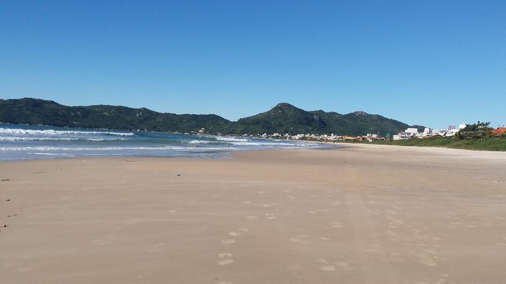 Solar Alcantara & Lazzarotto Bombinhas Bagian luar foto